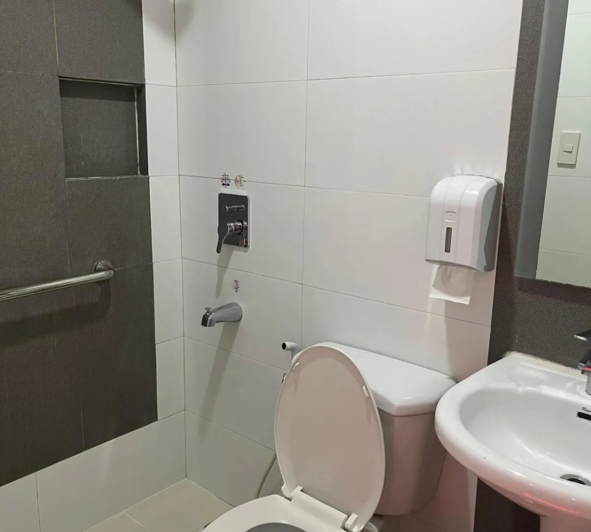 Hotel Sogo Quirino Manila